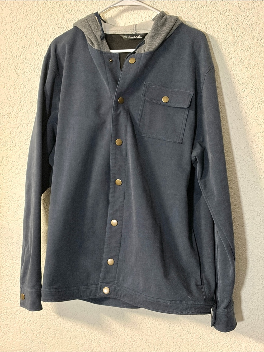 Men's Navy Travis Mathew Hooded cloud denim Button-Front golf Jacket size XL